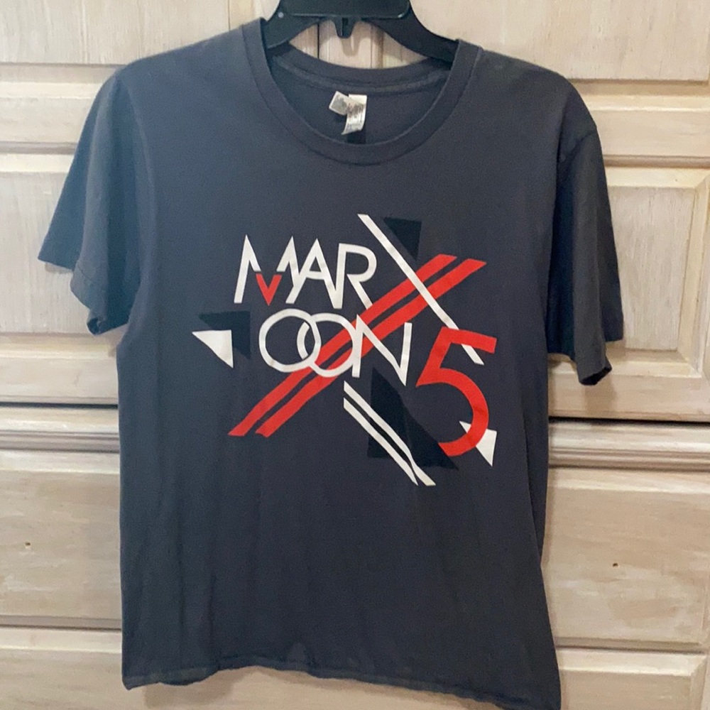 Vintage Maroon 5 2013 Concert Tee